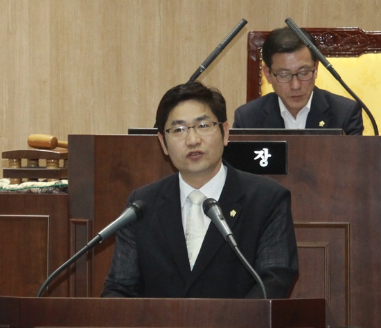 최용석 “사천노인복지타운 용역 객관성 잃어..수사 의뢰 검토” < 주요뉴스 < 자치/행정 < 기사본문 - 뉴스사천 최용석... 
