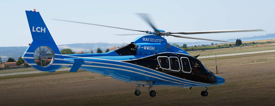 KAI가 2021년 하반기부터 에어버스사 EC155B1 헬리콥터를 생산라인을 이전 받아, 독점 생산을 하게 된다. 사진은 EC155B1를 기반으로 KAI가 개발한 소형민수헬기(LCH, Light Civil Helicopter).(사진=KAI)