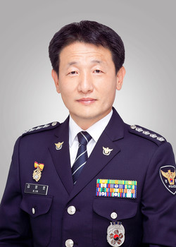 제78대 사천경찰서장에 김영호(사진·54) 총경이 부임했다.