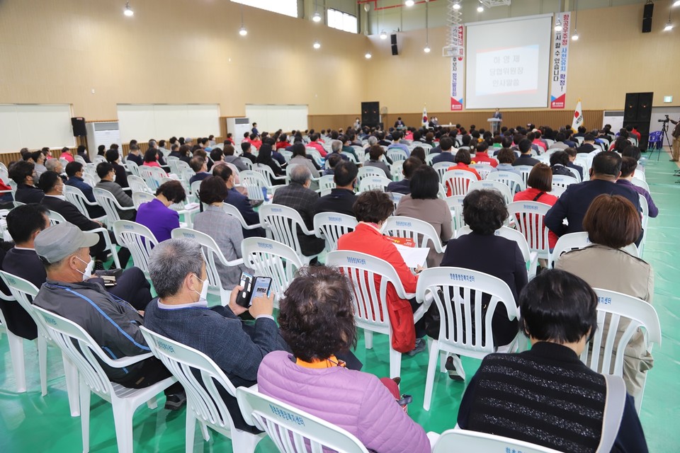 국민의힘 사천시당원협의회가 4월 3일 예비후보자 정견발표회를 향촌동 매향관에서 열었다.