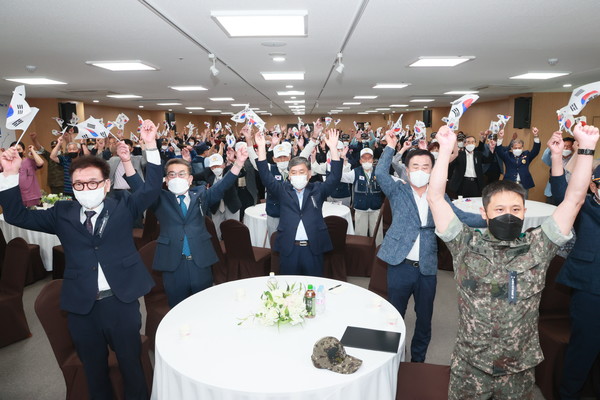 사천시가 6월 25일 오전 사천시청 2층 대회의실에서 한국전쟁(6.25전쟁) 제72주년 행사를 열었다.(사진=사천시)