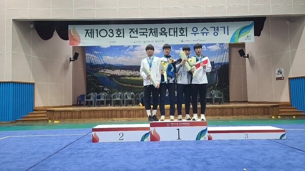 우슈 종목에서는 삼천포중앙고의 이경민 선수가 산타-60kg급에서 금메달, 삼천포고의 최재우 선수가 산타-65kg급에서 동메달을 따냈다.