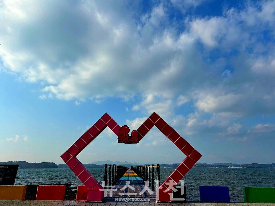 사천만 바다를 한 눈에 사천해전 전망교 준공 < 문화/스포츠 < 기사본문 - 뉴스사천 사천만 바다를 한 눈에 사천해전 전망교 준공